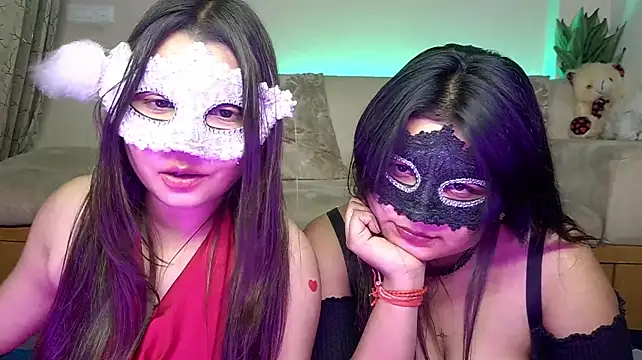 Two_BaddiesのライブXXXチャット
