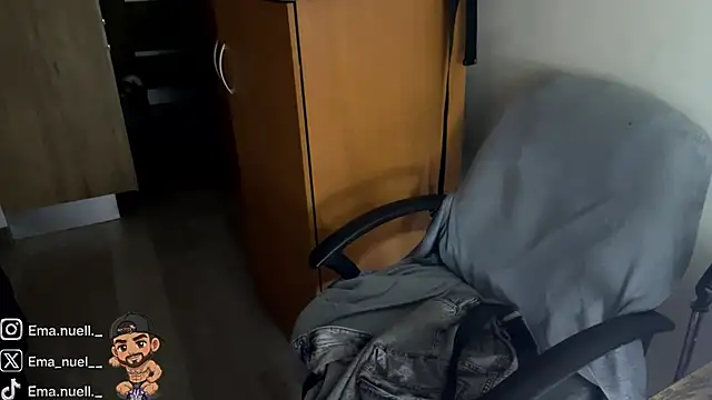 Emanuell__ Live XXX-Chat