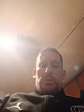 hernan198o's Live XXX Chat