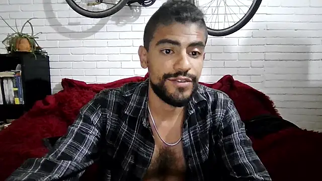 Živý XXX chat JBond007BBC