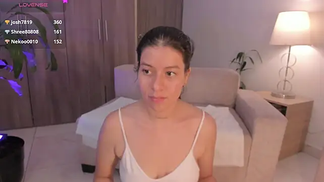 Holly_velvett 现场XXX聊天