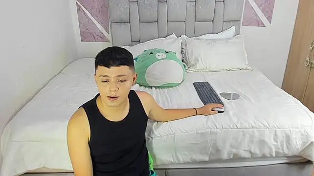 christopher_Hotn Live XXX chat