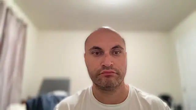 SluggishChase99 XXX чат на живо