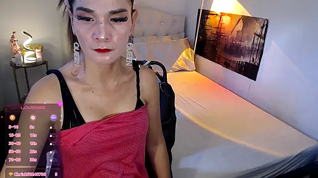NinaDOM4CUM Шоу с уебкамера