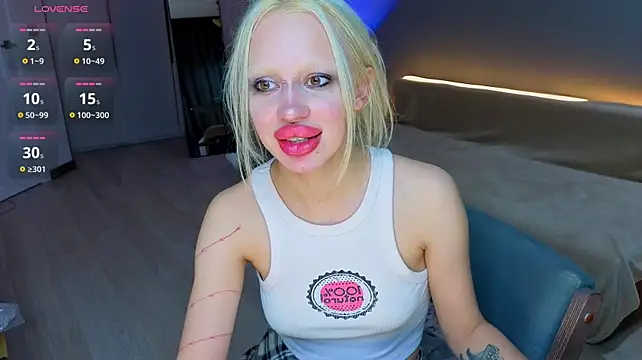 Luna_Beverly Chat XXX live