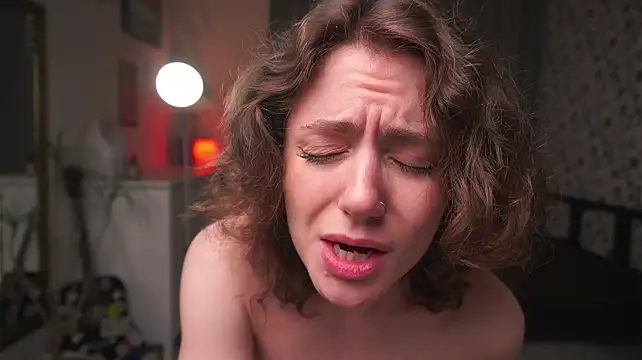 XXX chat uživo modela PixieMeow_