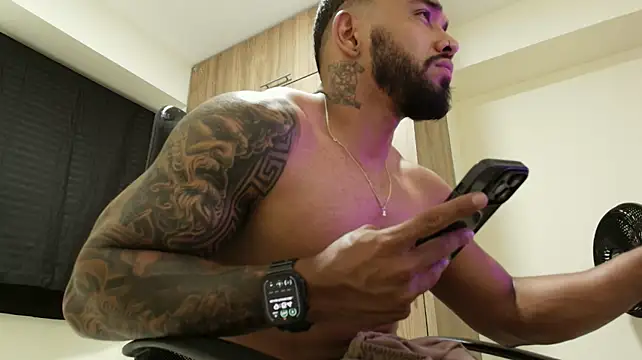 bruno_miller_ 라이브 XXX 채팅