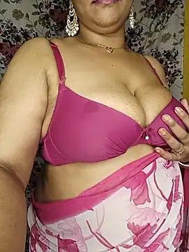 Love_me_7's Live XXX Chat