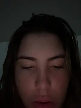 دردشة hiddensecretxx الجنسية المباشرة