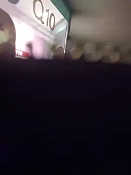 pietjebelxxkaar81xx 现场XXX聊天