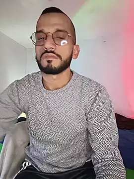 XXX chat uživo modela LuckyMarks
