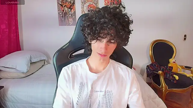 Nude_Boy18 XXX чат на живо