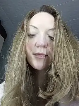 KattyLuuu Live XXX-chat