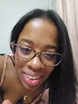 Im_Camila__ live XXX chat