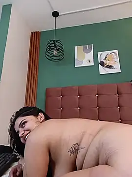 amy_couplehot Show in webcam