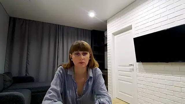 Daniella_Lorente 现场XXX聊天