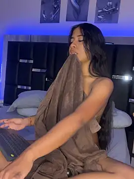 Kendra_C Chat XXX in diretta