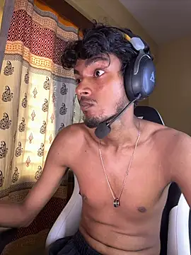 Chat XXX en directo de GunSlay