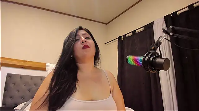 badsarita's Live XXX Chat