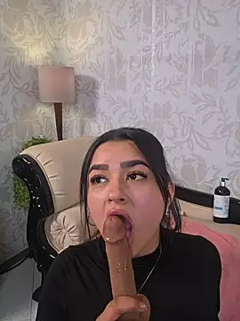Živý XXX chat Emilygh1_
