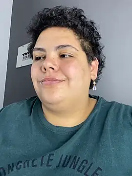 Hailey_Curvy 现场XXX聊天