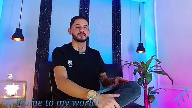 Chat XXX Live Erick_Wall