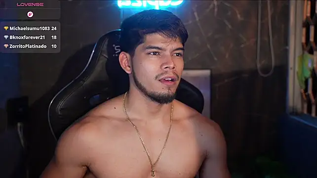 แชท XXX สดของ David_capizzi_