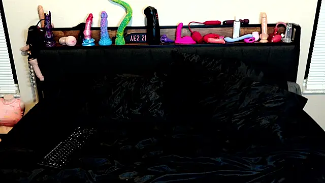 Živý XXX chat SHAWNandCHRISTIE