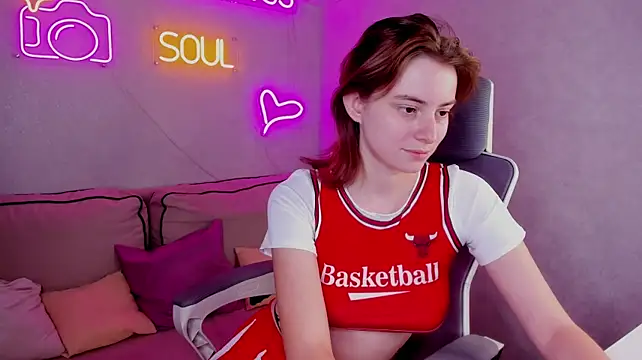 Lilli_Rivera élő XXX-chatje