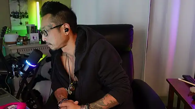 Ghost11_11's Live XXX Chat