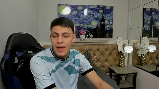 Ethanx18_ Adlı Modelin Canlı XXX Sohbeti
