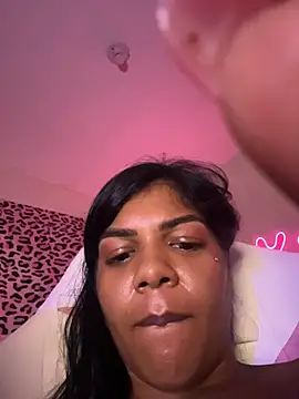 Indiazinhax's Live XXX Chat