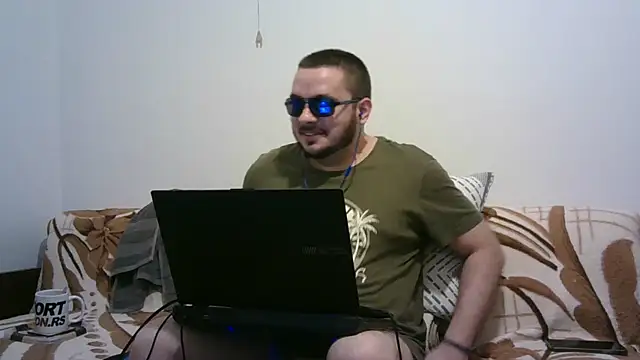 Chat XXX en directo de WildBoar_69