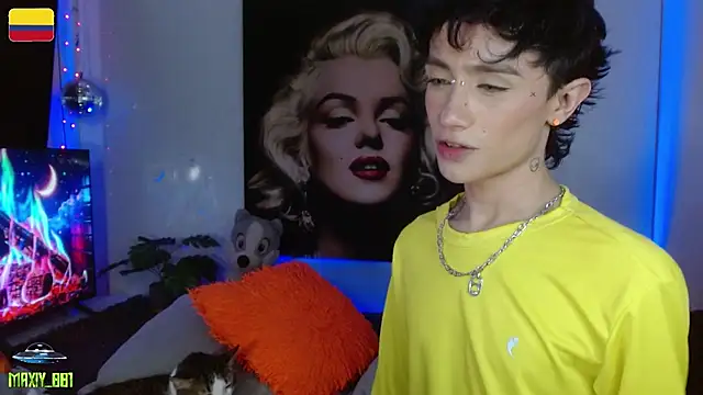 צ'אט XXX בשידור חי של maxiy_001