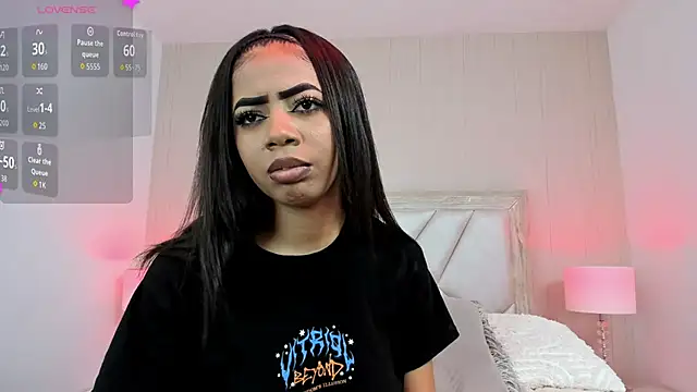 TyraKayne 现场XXX聊天