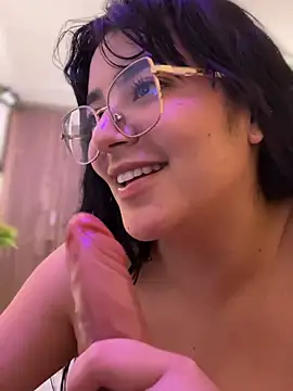 Lia_flowers – Live XXX-chat