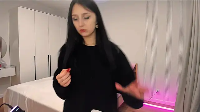 JulietteMonli Chat XXX in diretta