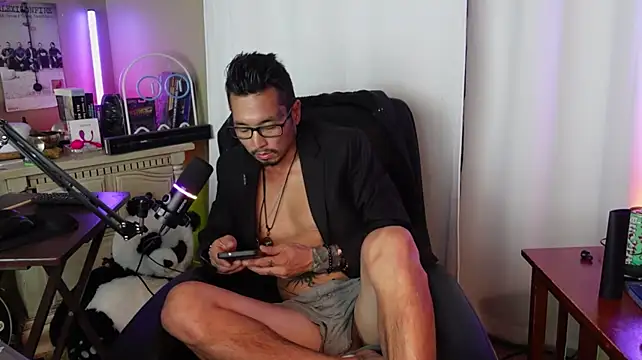 Ghost11_11's Live XXX Chat