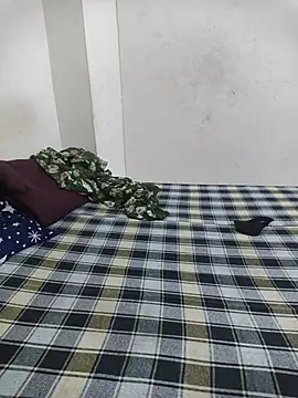 Онлайн чат XXX saijal_rao