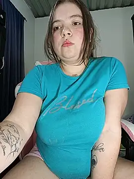 Chat XXX en directo de Alicee_vega