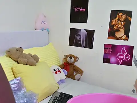 Aria_ah Chat XXX in diretta