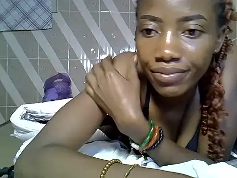 Chat +18 de slimxxxdool ao vivo