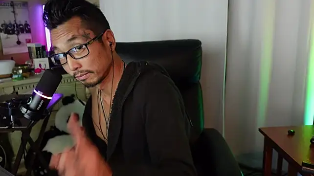 Ghost11_11 – Naživo XXX chat
