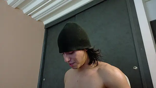 Chat XXX en directo de eren_jeager