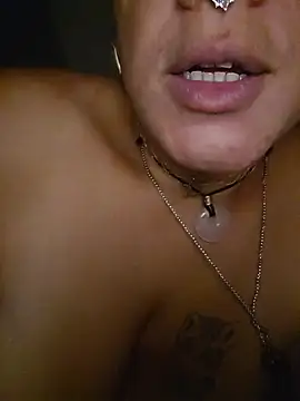 Delish_Lilith 现场XXX聊天