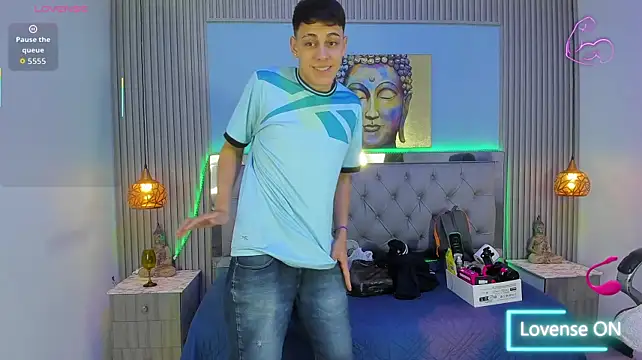 Chat XXX en directo de Ethanx18_