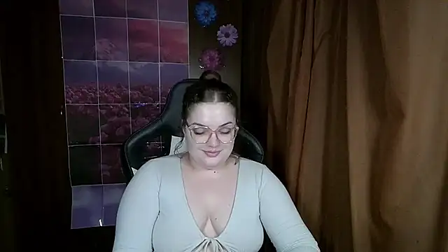 Chat +18 de Teasing_Dora ao vivo