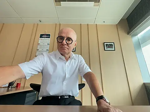 TKSnoopy7 Webcam show