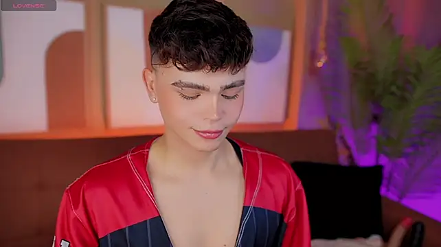 PRINCE_STEV Adlı Modelin Canlı XXX Sohbeti