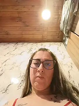 MONICA__11 Adlı Modelin Canlı XXX Sohbeti